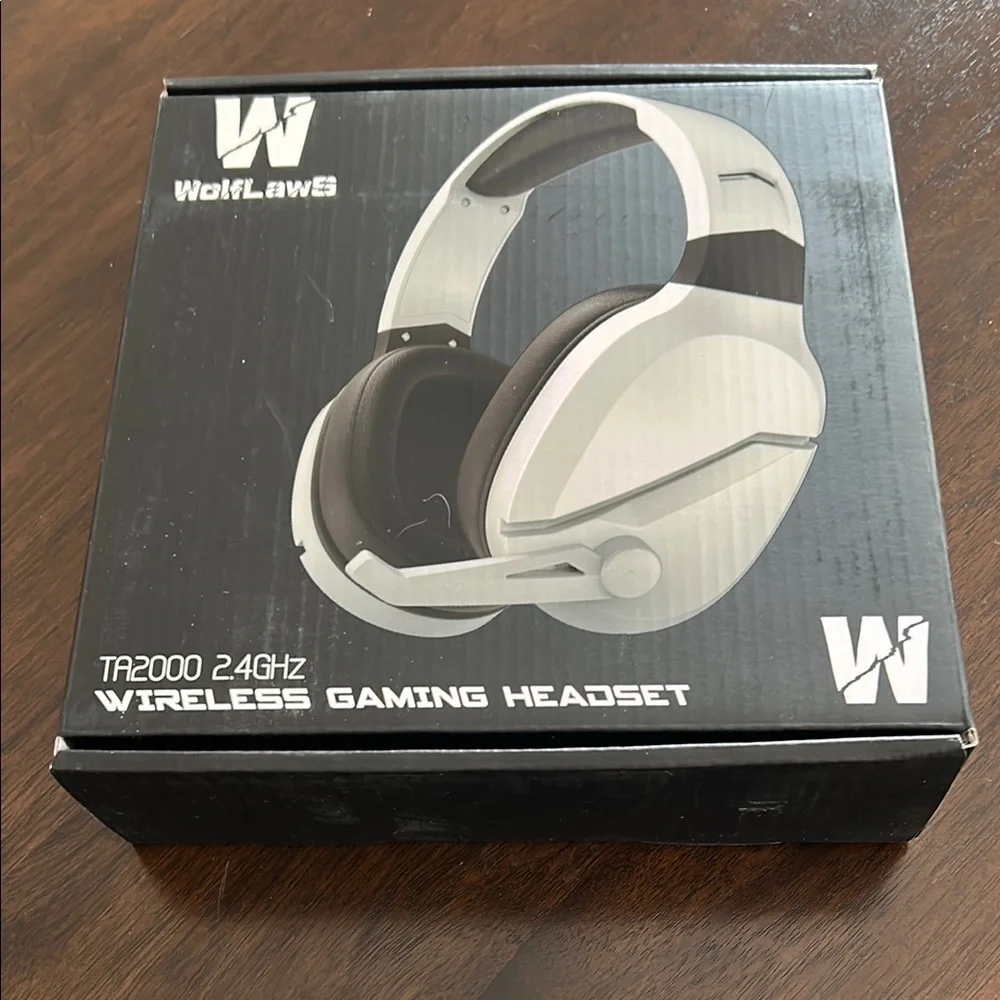 Wireless Gaming Headset - Silver and Black